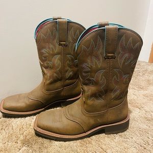 Ariat women's Deliliah square toe boots